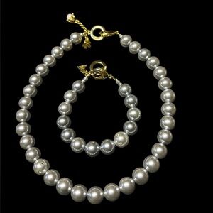 Megumi Elegant faux pearl necklace & bracelet set